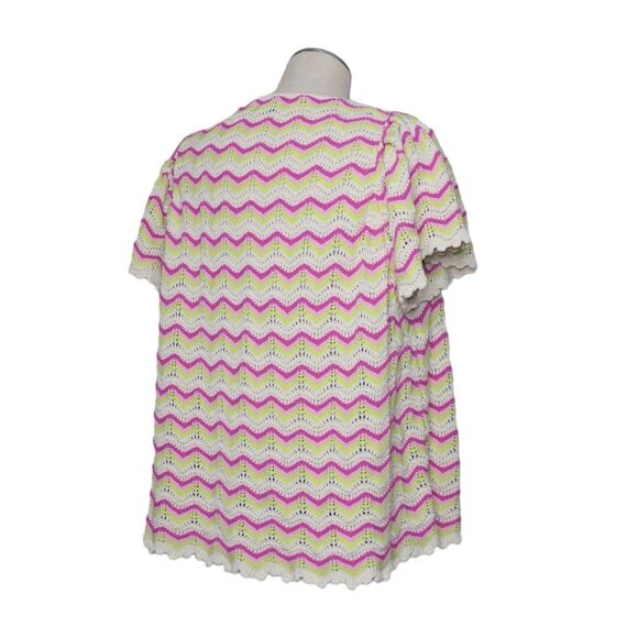Torrid Women's Sz 6 Crochet Loose Knit Flutter Sleeve Zigzag Top Pink White EUC - Picture 3 of 16